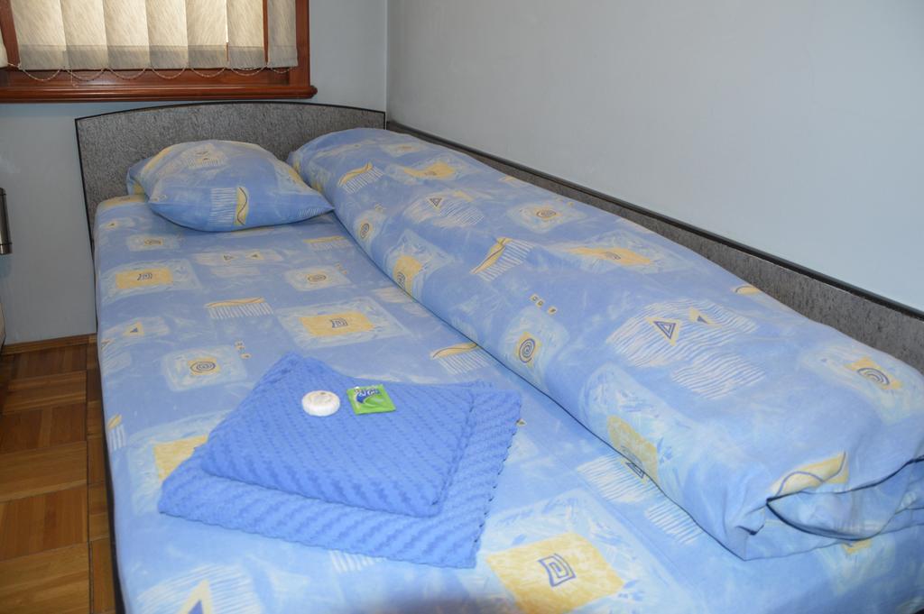 Motel Buti シゲトゥ・マルマツィエイ 部屋 写真